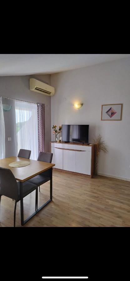 Guesthouse Villa Jurisic 노바야 외부 사진