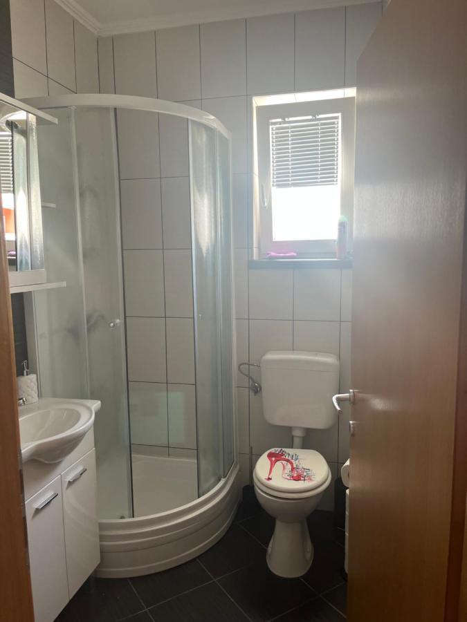 Guesthouse Villa Jurisic 노바야 외부 사진