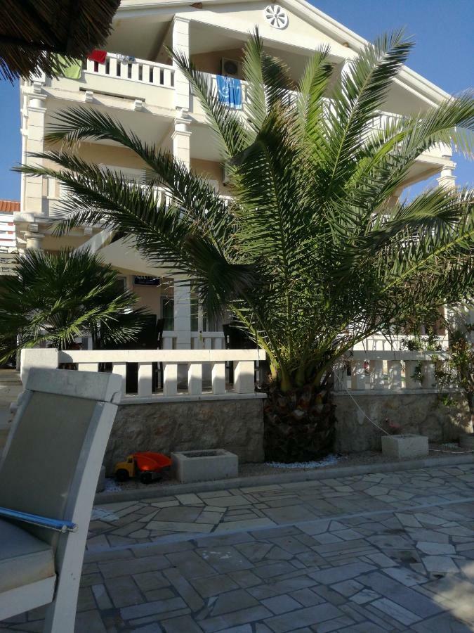Guesthouse Villa Jurisic 노바야 외부 사진