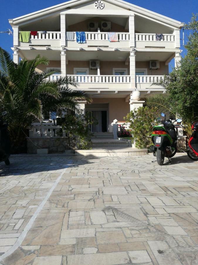 Guesthouse Villa Jurisic 노바야 외부 사진