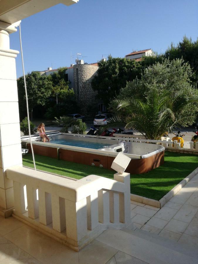 Guesthouse Villa Jurisic 노바야 외부 사진